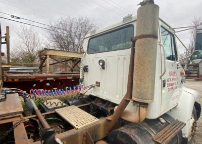1996 INT. 8200 ROAD TRACTOR (8)