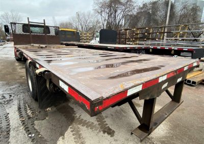 2003 INT. 4300 FLATBED (10)