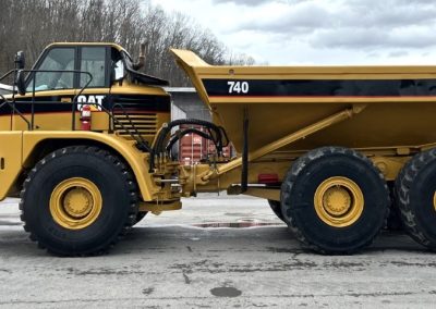 2006 CAT 740 (1)