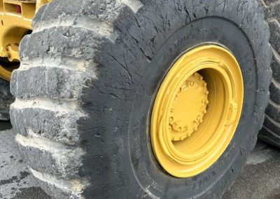 2006 CAT 740 (16)