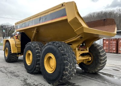 2006 CAT 740 (8)