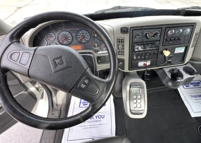 2012 INT. MECHANICS TRUCK (74)